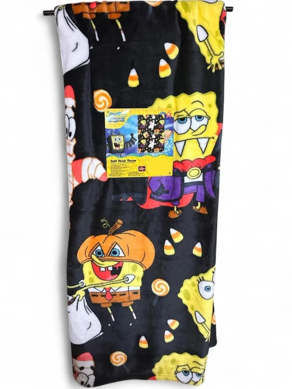 SpongeBob SquarePants & Patrick Halloween Plush Throw Blanket, black